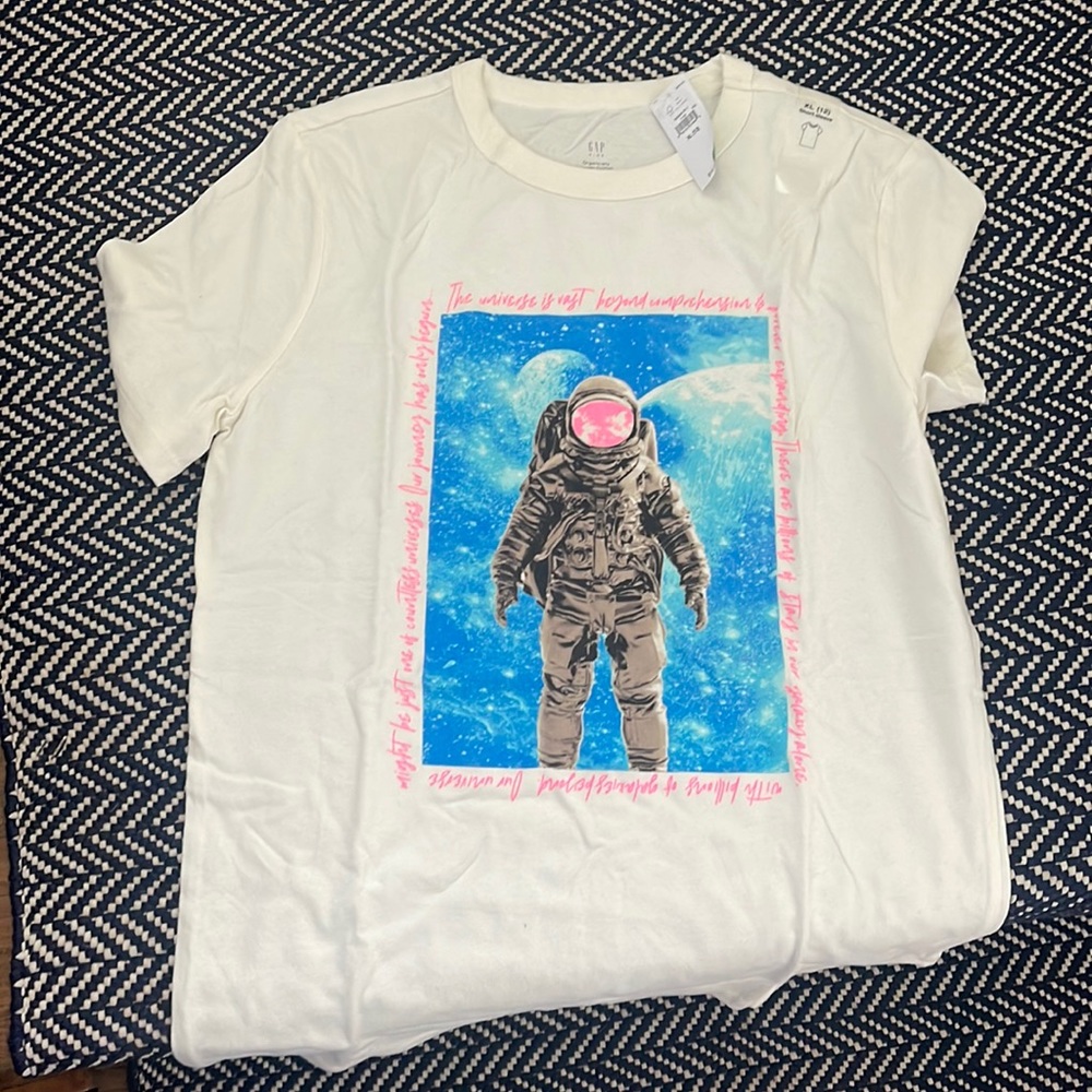Gap t shirt size 12